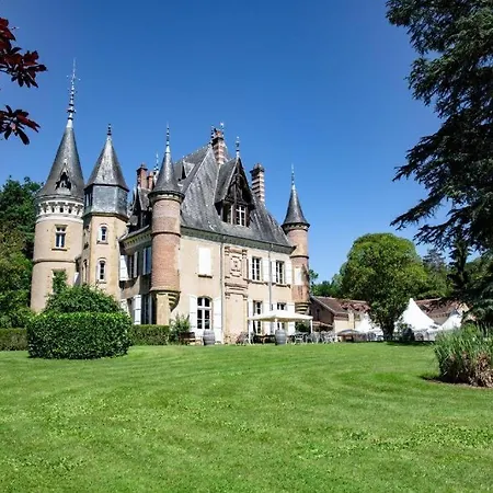 Camping Et Hotel Chateau Du Haget Montesquiou Exterior photo